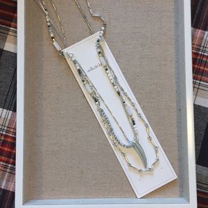 Stella and Dot Tiburon Necklace - Like New